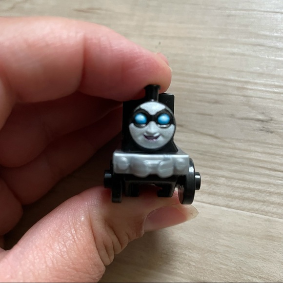 Thomas and Friends Minis Luke and Millie - Picture 4 of 9